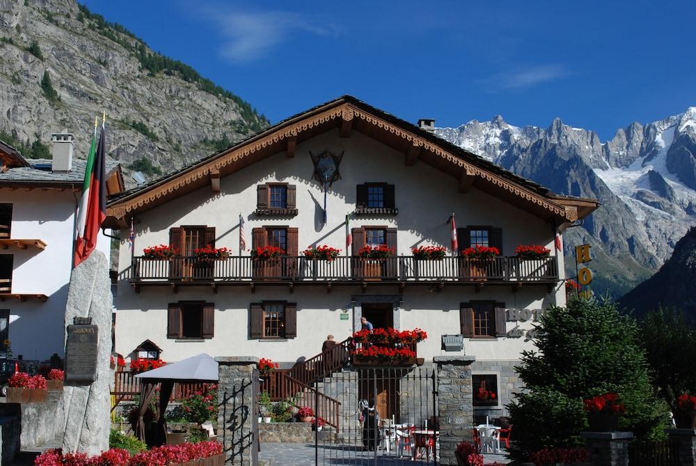 Hotel Des Glaciers Courmayeur Eksteriør bilde