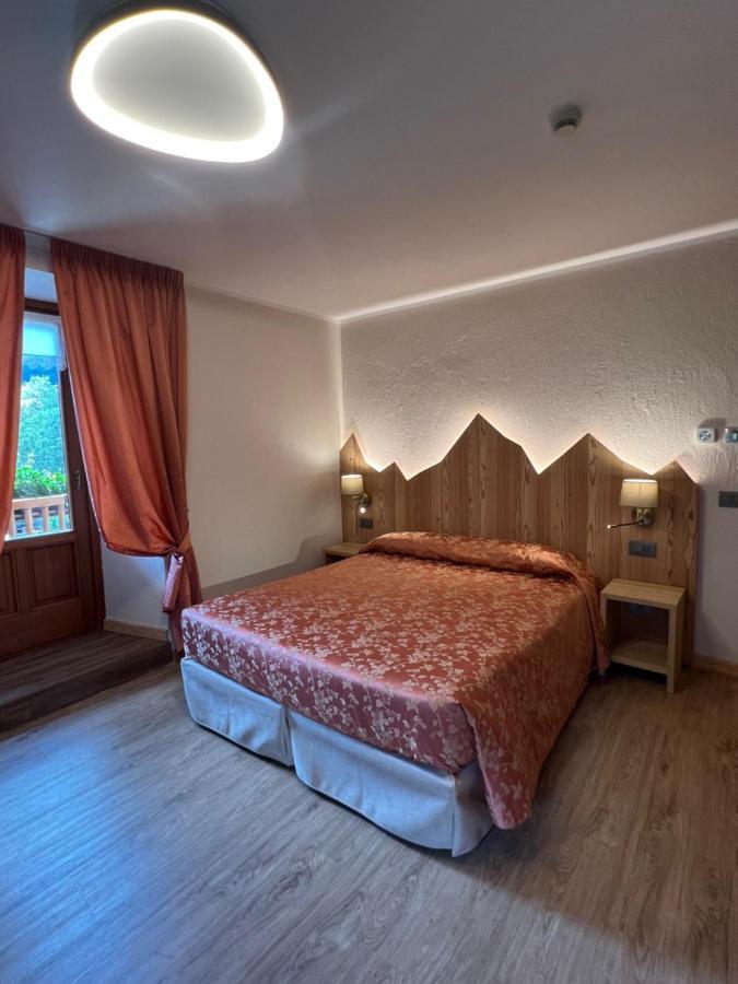 Hotel Des Glaciers Courmayeur Eksteriør bilde
