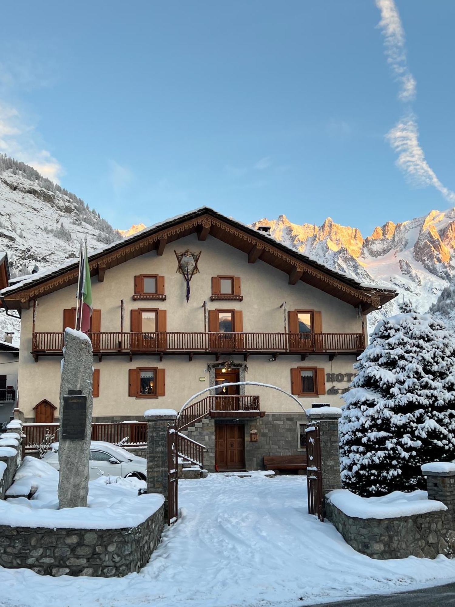 Hotel Des Glaciers Courmayeur Eksteriør bilde