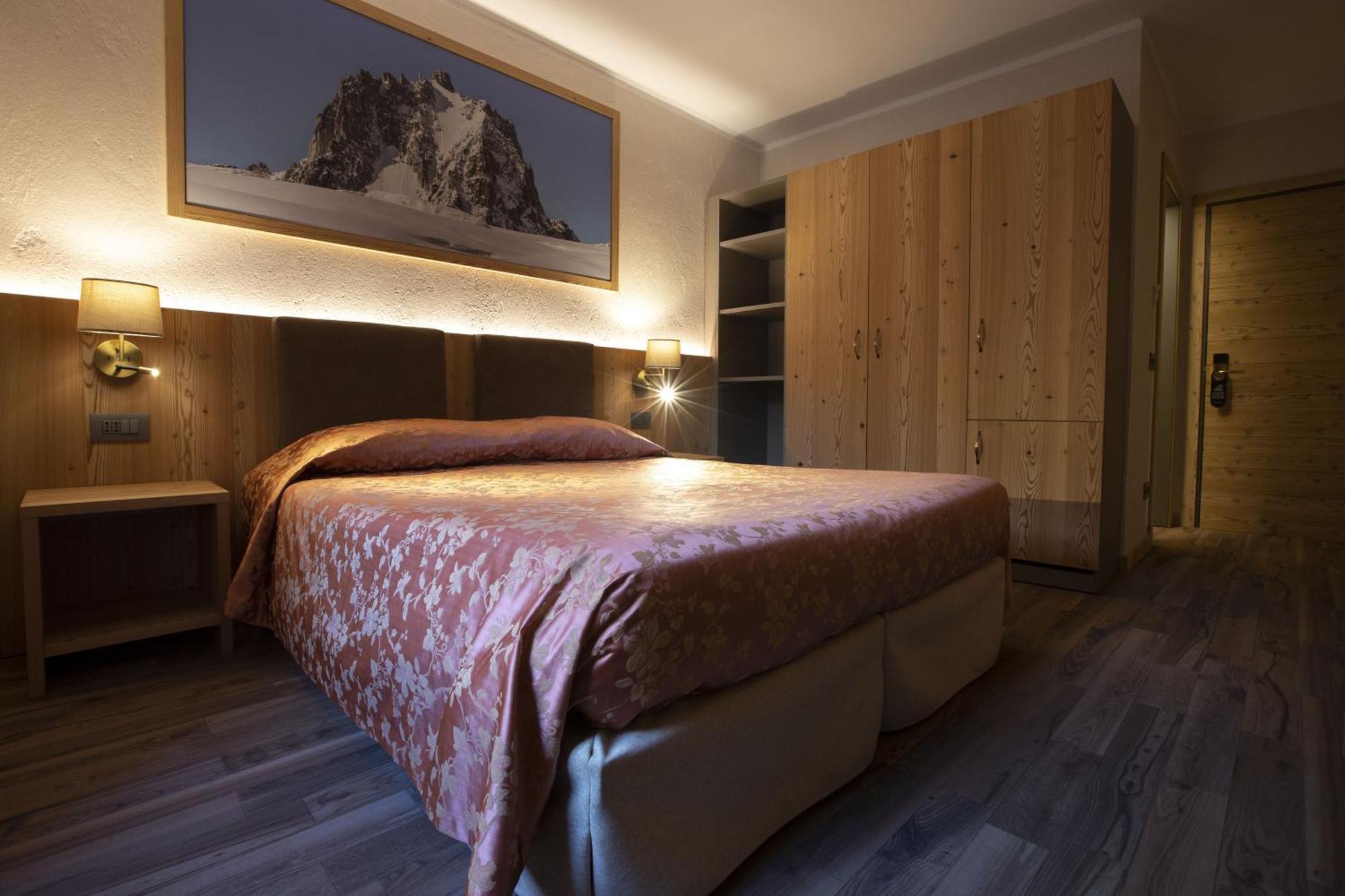 Hotel Des Glaciers Courmayeur Eksteriør bilde