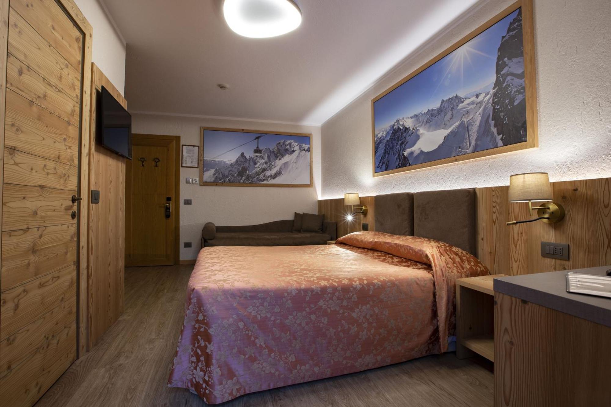 Hotel Des Glaciers Courmayeur Eksteriør bilde